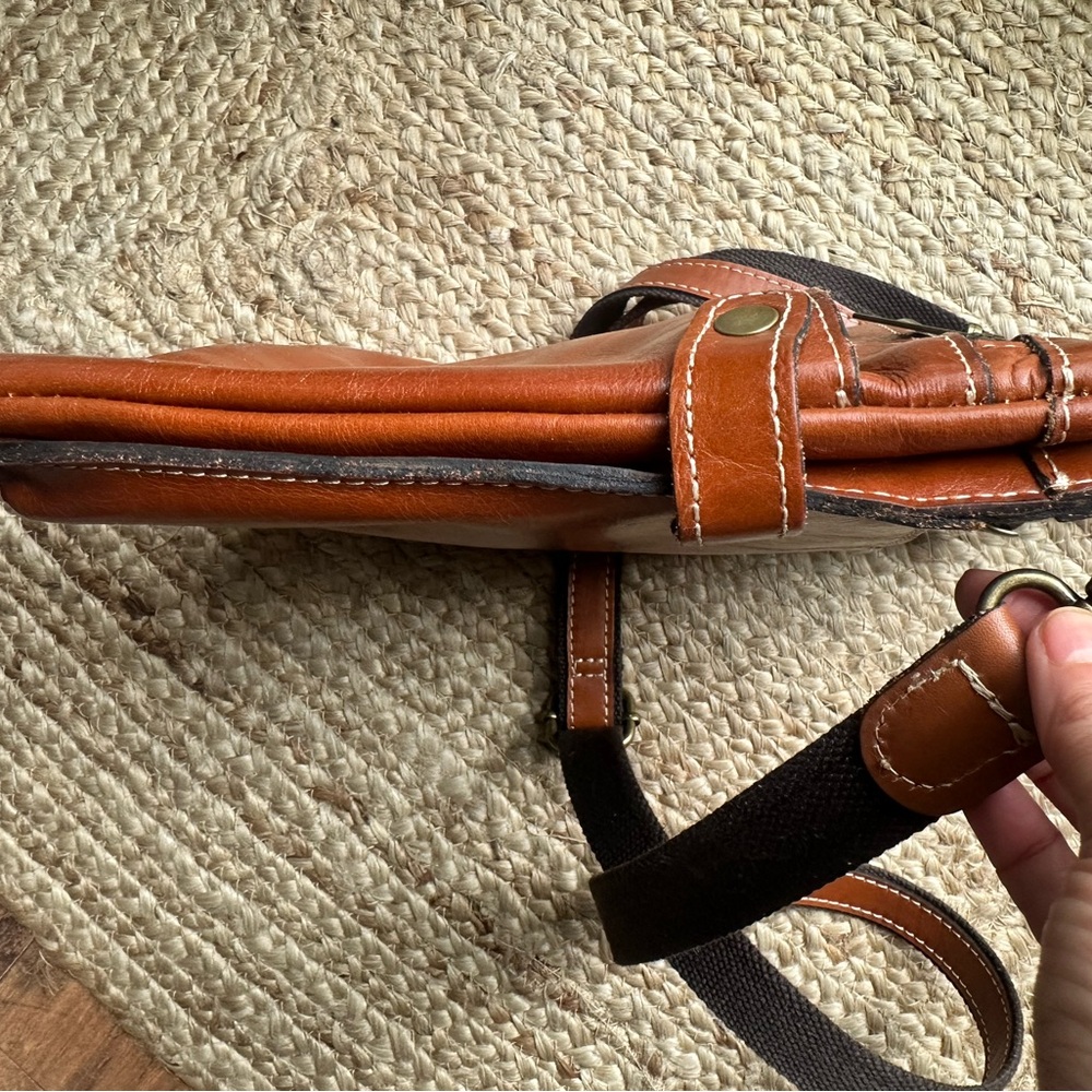 Patricia Nash Leather Crossbody Bag - Chestnut Brown - Picture 9 of 12